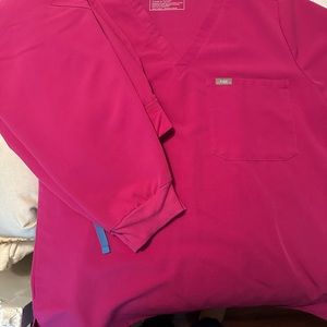 Figs women’s scrub set xl top/xlp jogger bottoms in excellent used condition